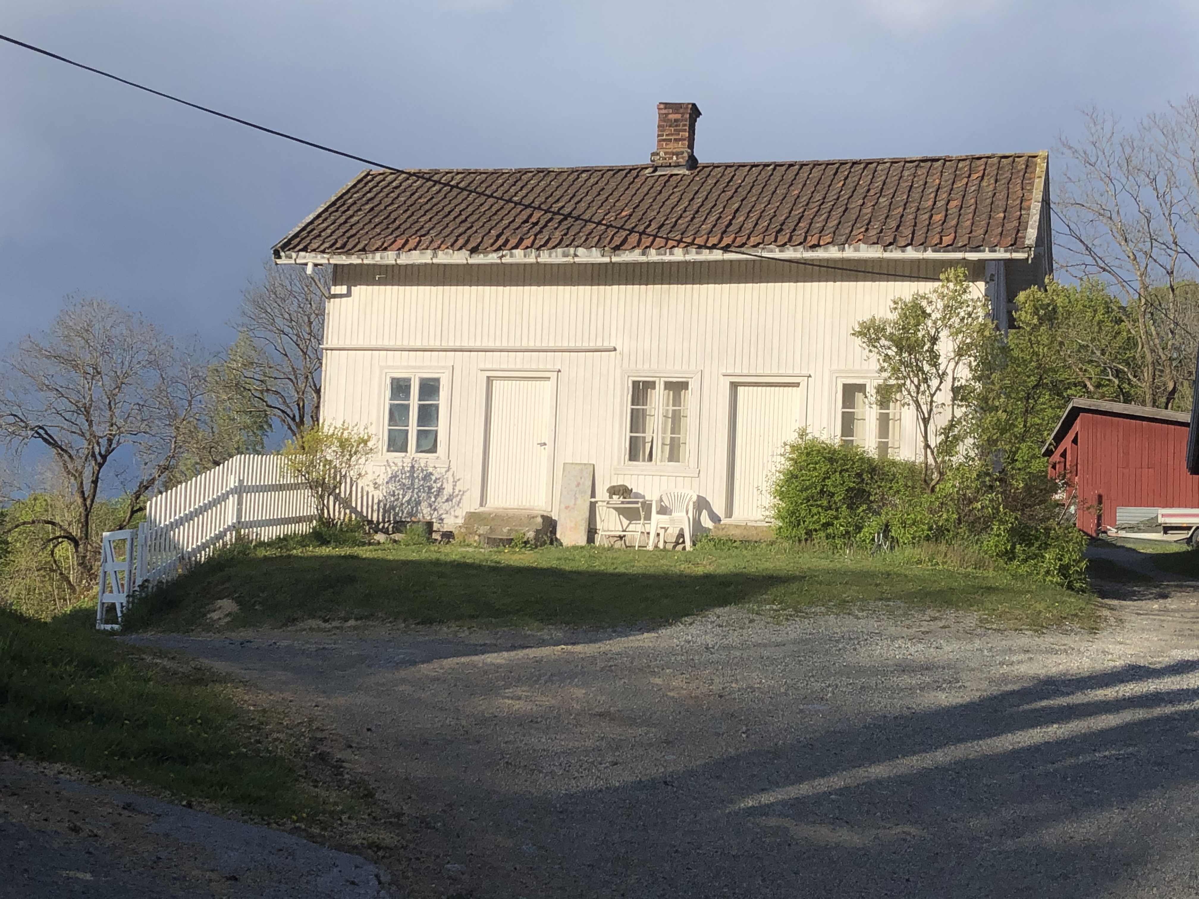 Drengestua - frittliggende gårdsbygning